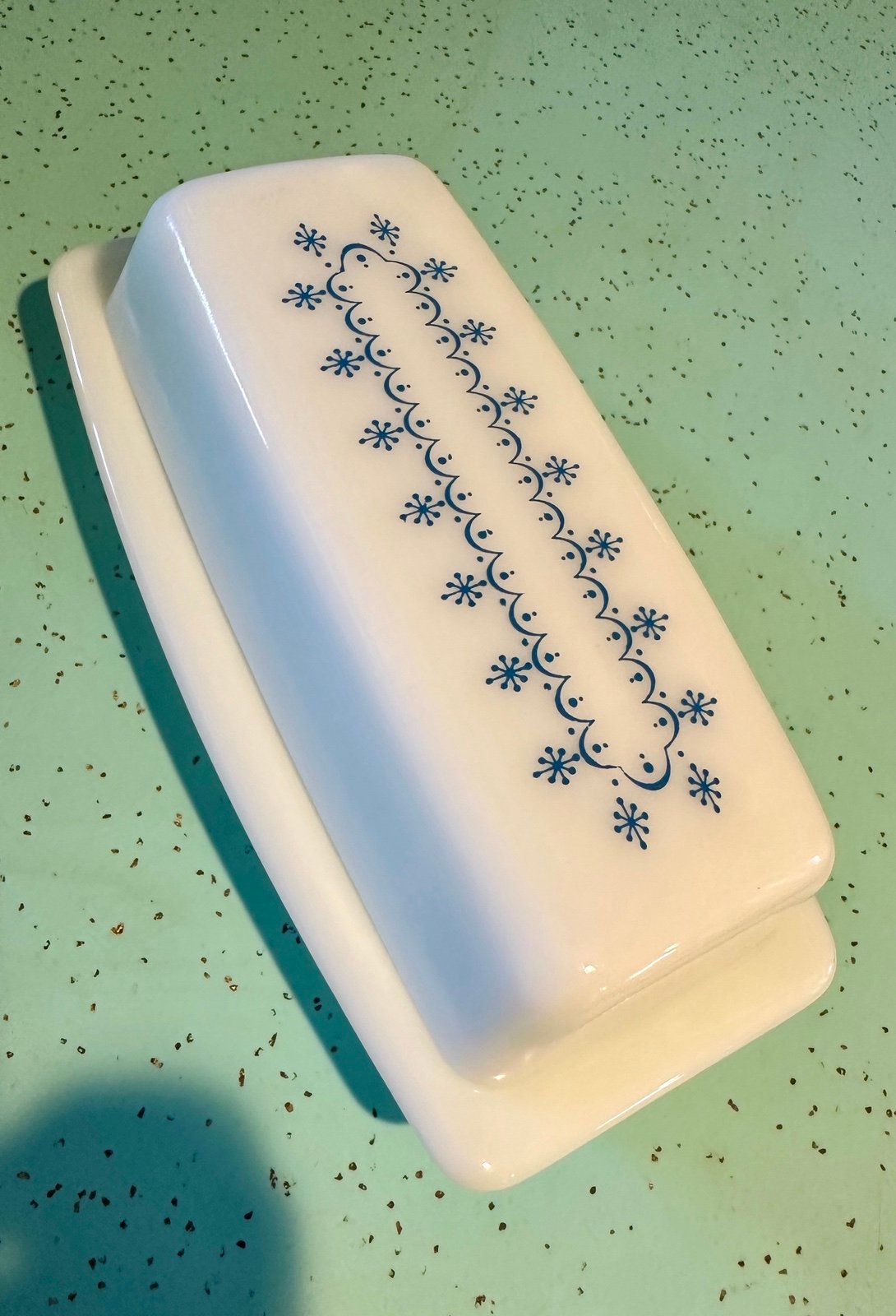 Vintage Pyrex Snowflake Garland Butter Dish