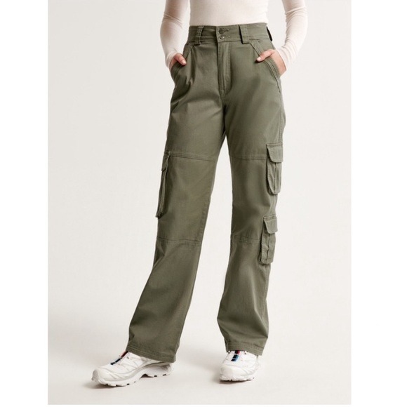 Abercrombie & Fitch High Rise '90s Utility Cargo Twill Wide Leg Pant Green 27