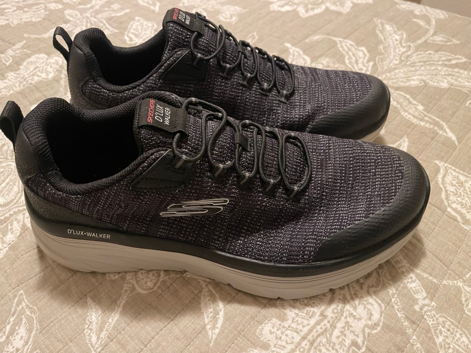 Skechers DLux walker-pensive size 12 men’s