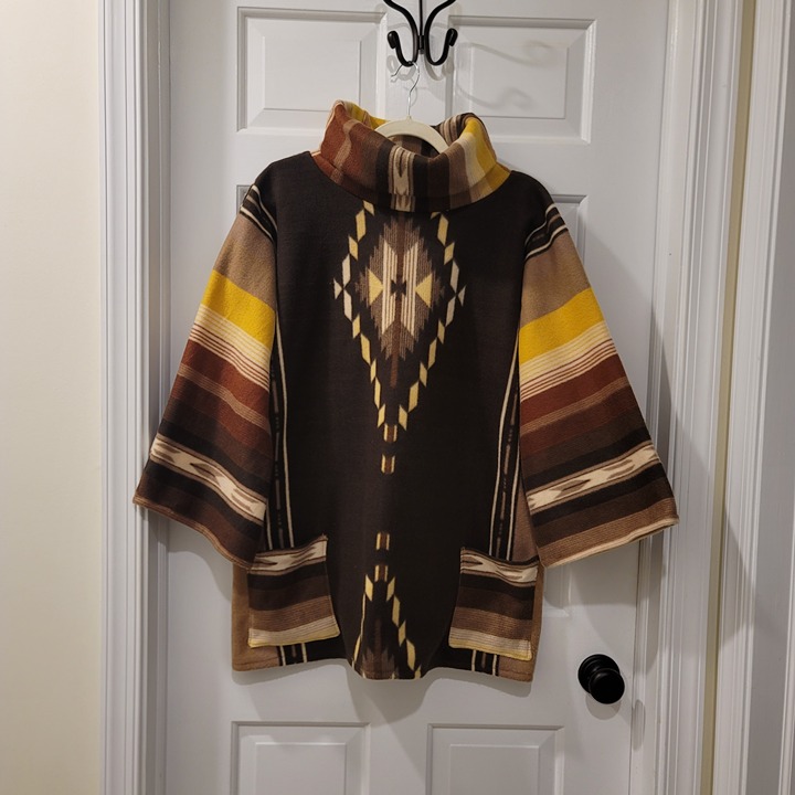 Marigold Women's Pullover Southwestern Fleece Size M Poncho