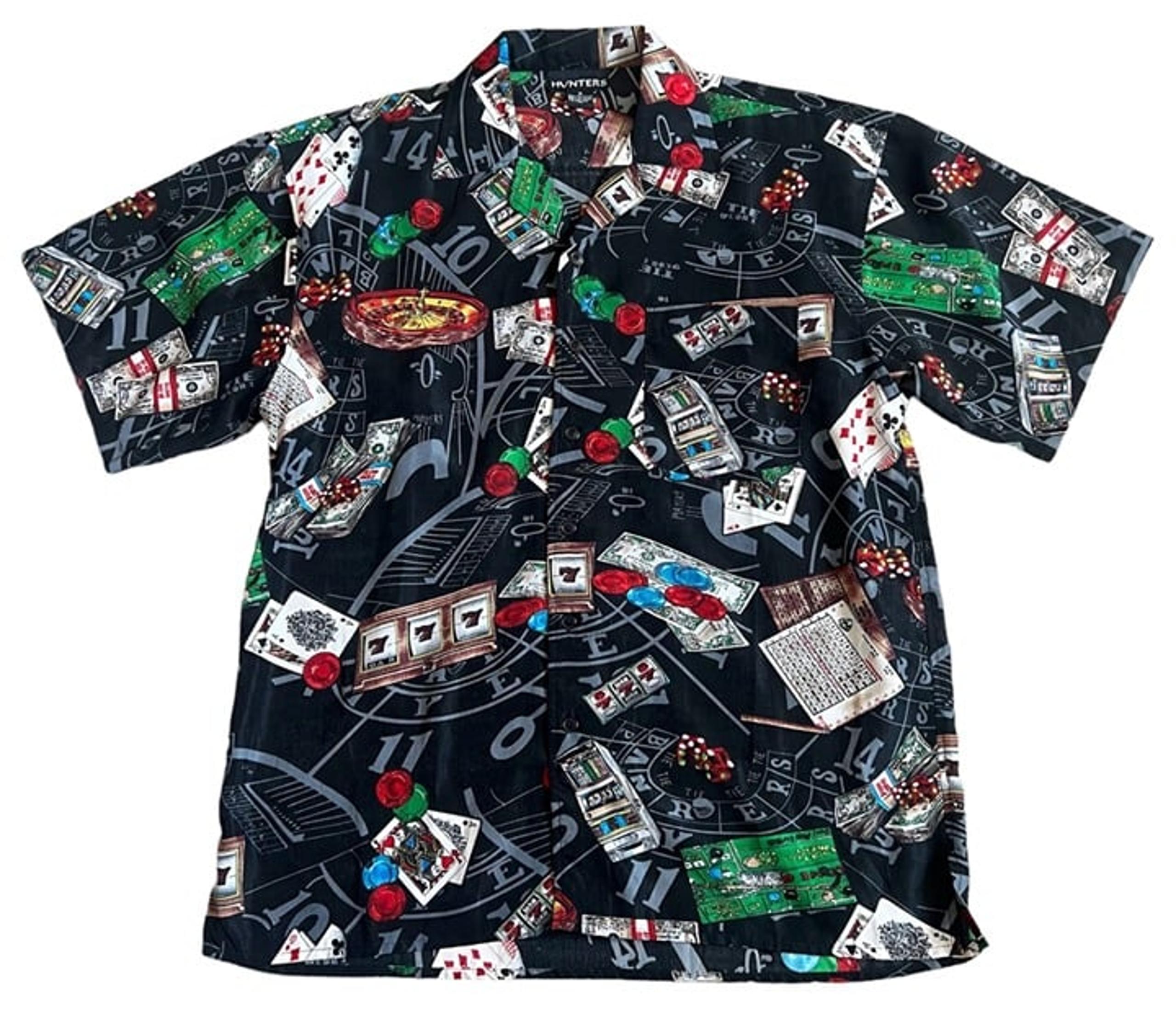 Vintage Hunters Men’s Hawaiian Shirt Sz M Gambling Casino Roullette Poker Craps