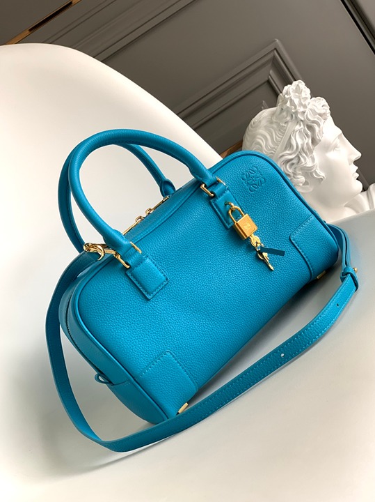 Loewe bags