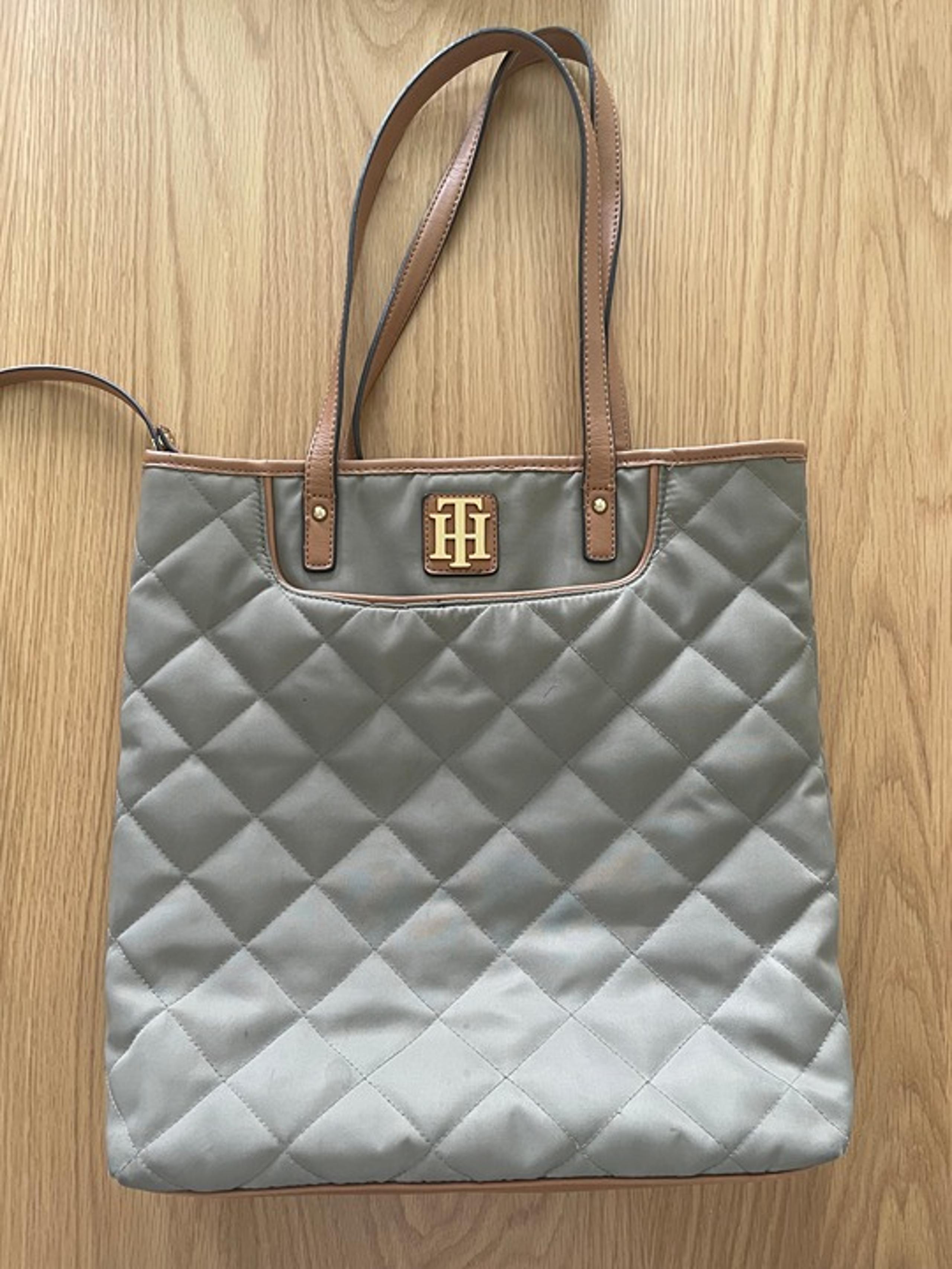 Tommy Hilfiger Quilted Nylon Twice As Nice Olive Green Tote Bag + Pouch