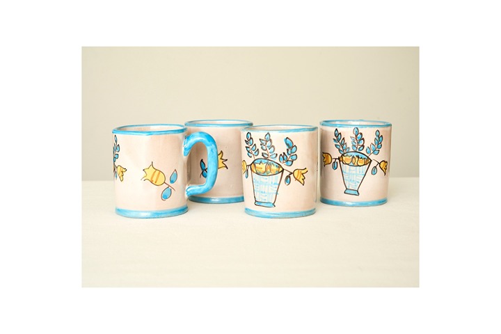4 Vintage CAS VIETRI Italian Pottery Mugs Hand Painted Floral Terra Cotta ITALY