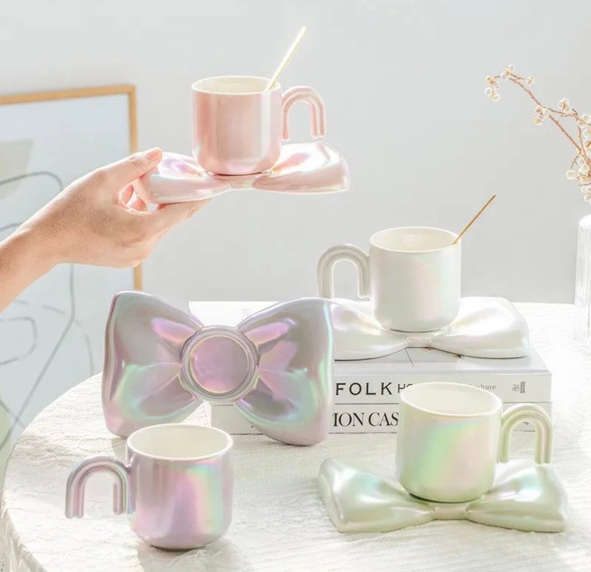 Very original bow tea/coffee cup with tea spoon and saucer. Holiday, gift for he
