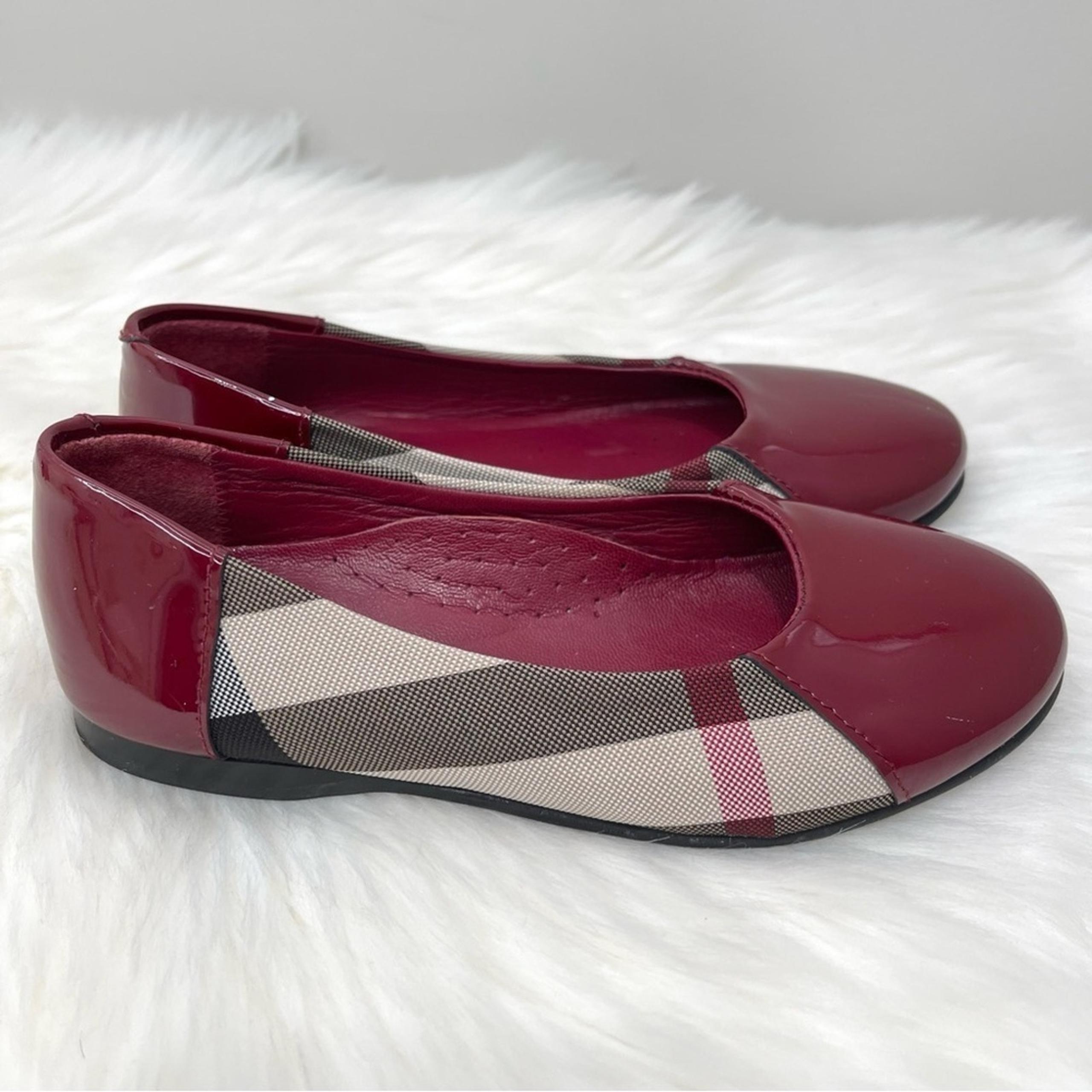 Authentic Burberry Kid’s Flat Ballet Check Patent Shoes Size 28 EU / 10 US