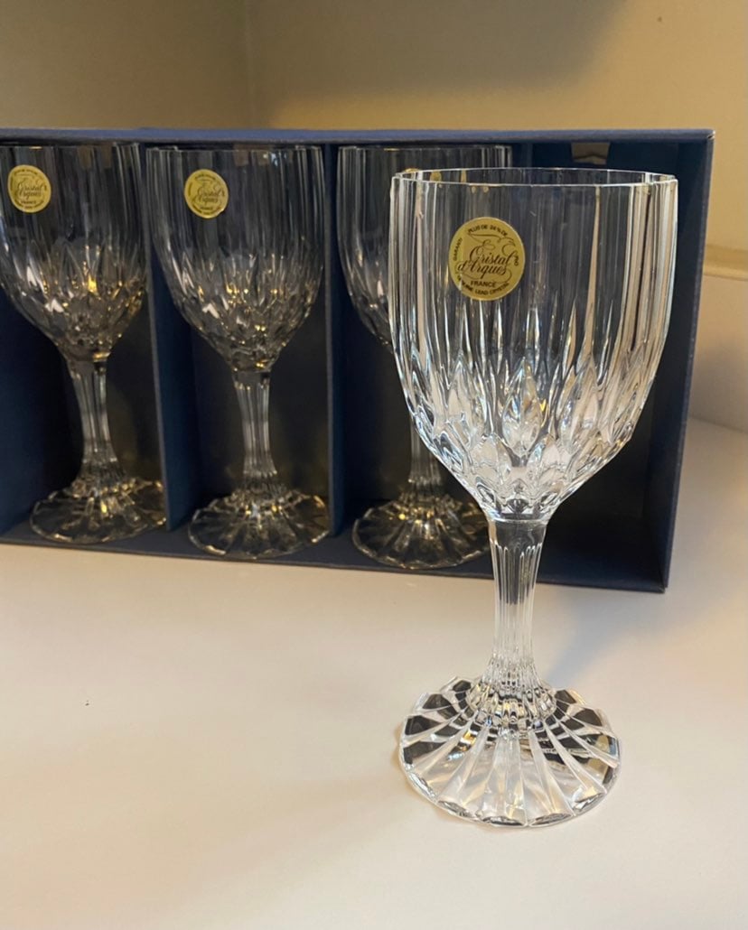 Cristal d'Arques Bretagne Crystal Wine Glasses-9 oz; set of 4