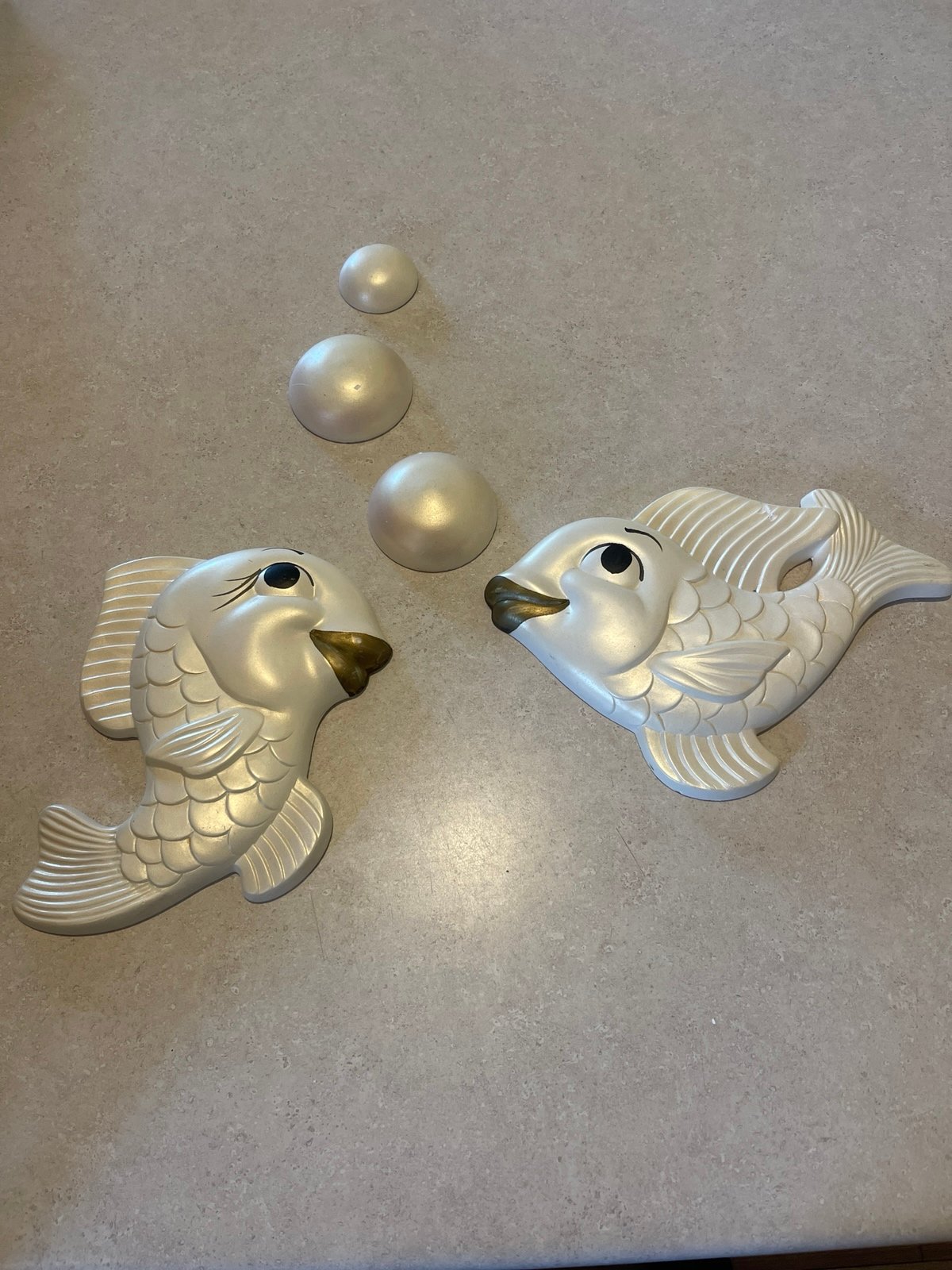 Vintage chalkware fish and bubbles