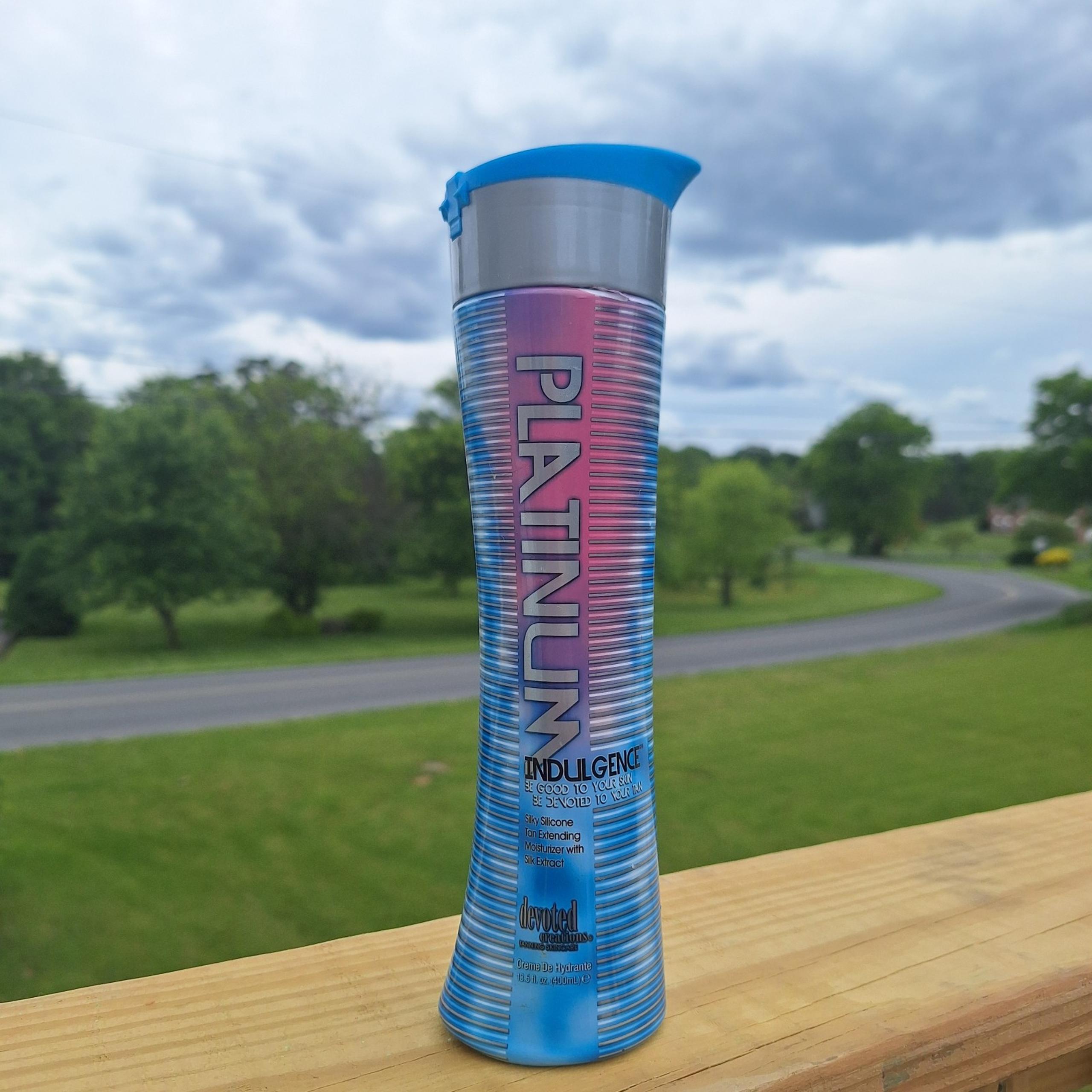 Devoted Creations Platinum Indulgence Tan Extending Moisturizer Lotion Self Tann