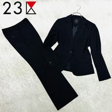 Excellent Condition, Rare Size: 23区 Onward Kashiyama Pantsuit, 1 Button, Washable