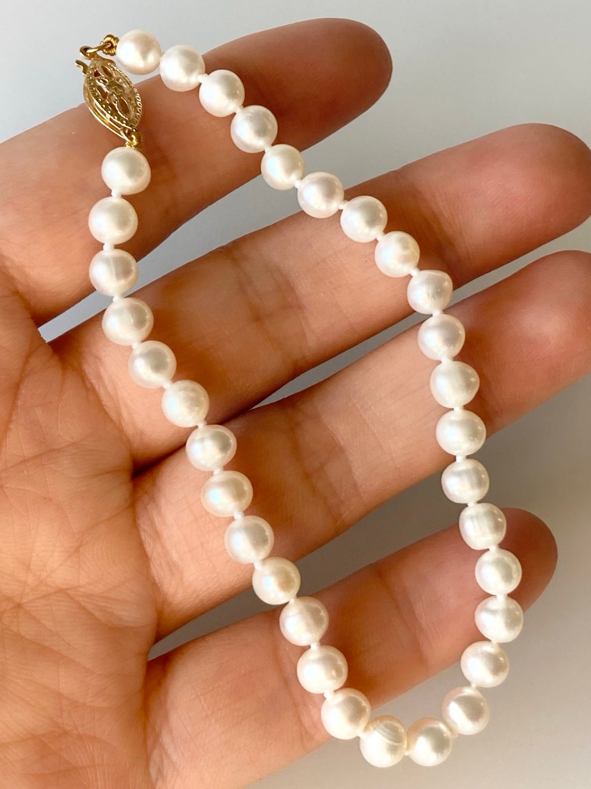 14kt yellow gold clasp 5mm freshwater Pearl bracelet
