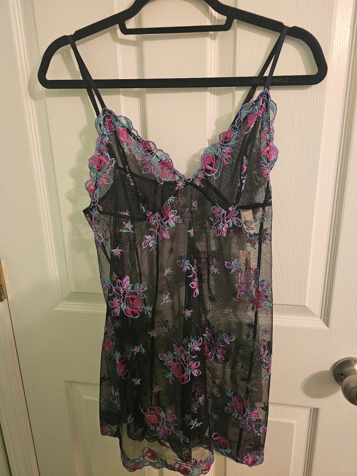 Victoria's Secret lace lingerie size L NWT