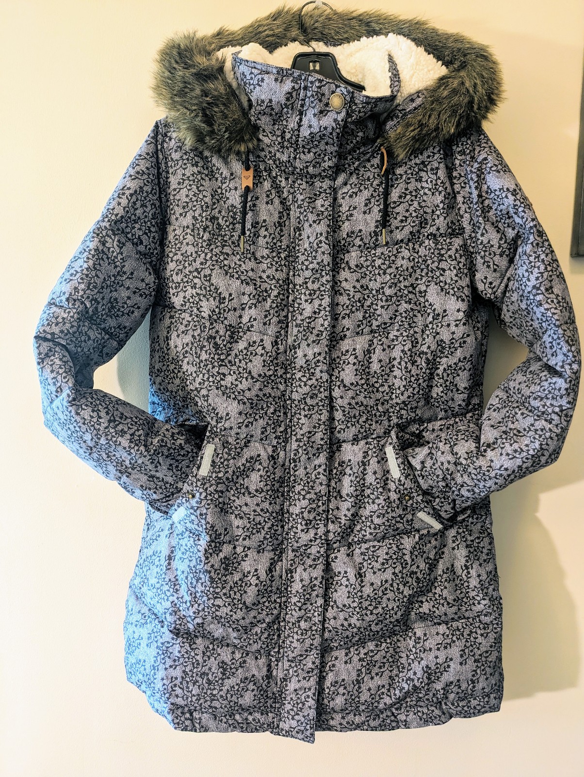 Women's insulated coat