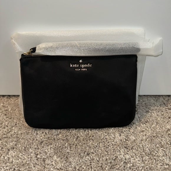 NWT Kate Spade Wristlet