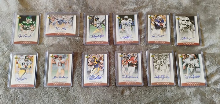 2006 Upper Deck Legends autographed football trading cards
