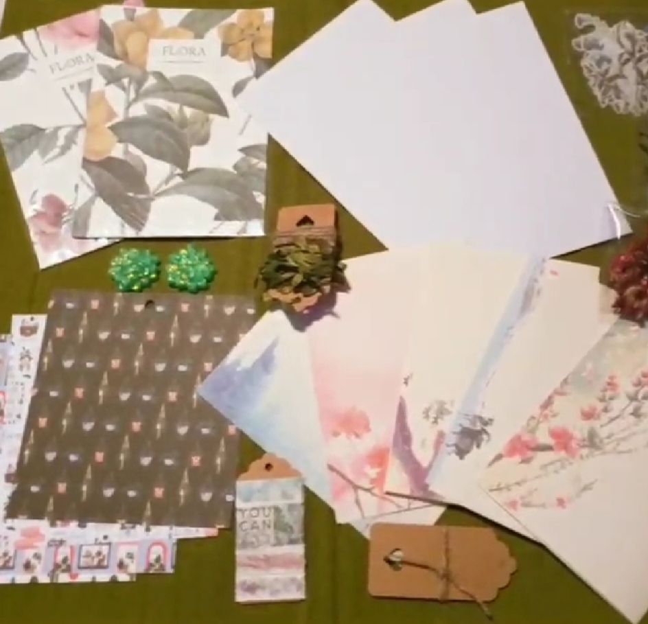 Foliage and Flowers Penpal Kit