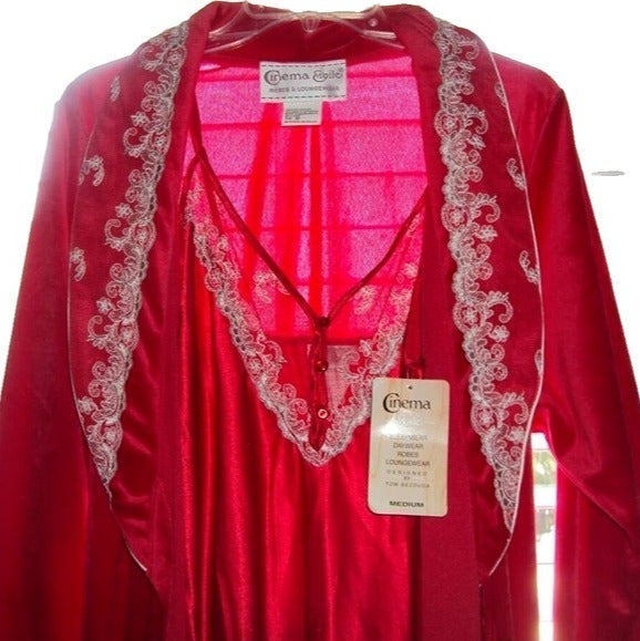 NEW Ladies' CINEMA ETOILE Matching Gown and Robe Set - Size Medium NWT