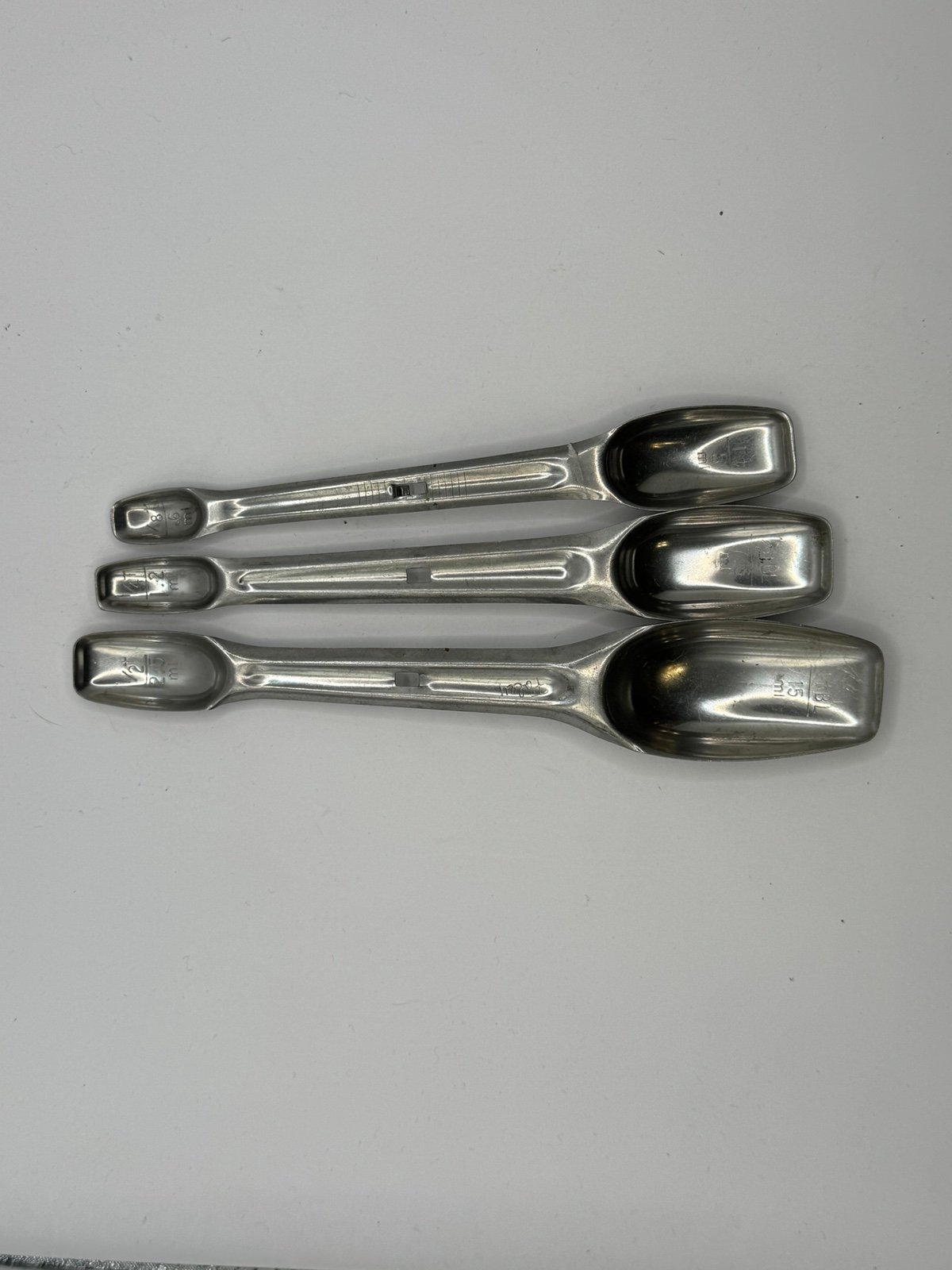 Vintage Foley nesting measuring spoons
