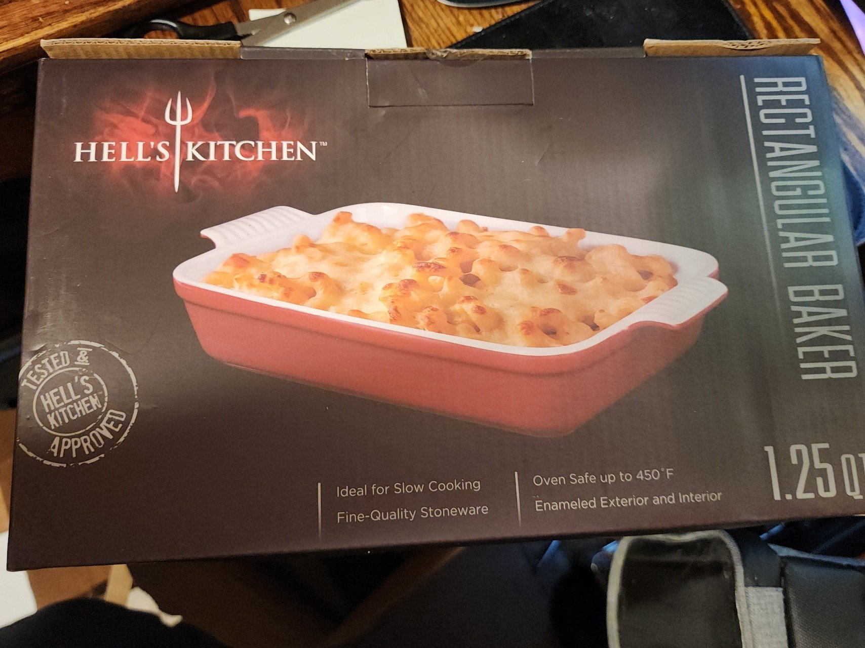 Hell's kitchen rectangular baker dish 1.25qt