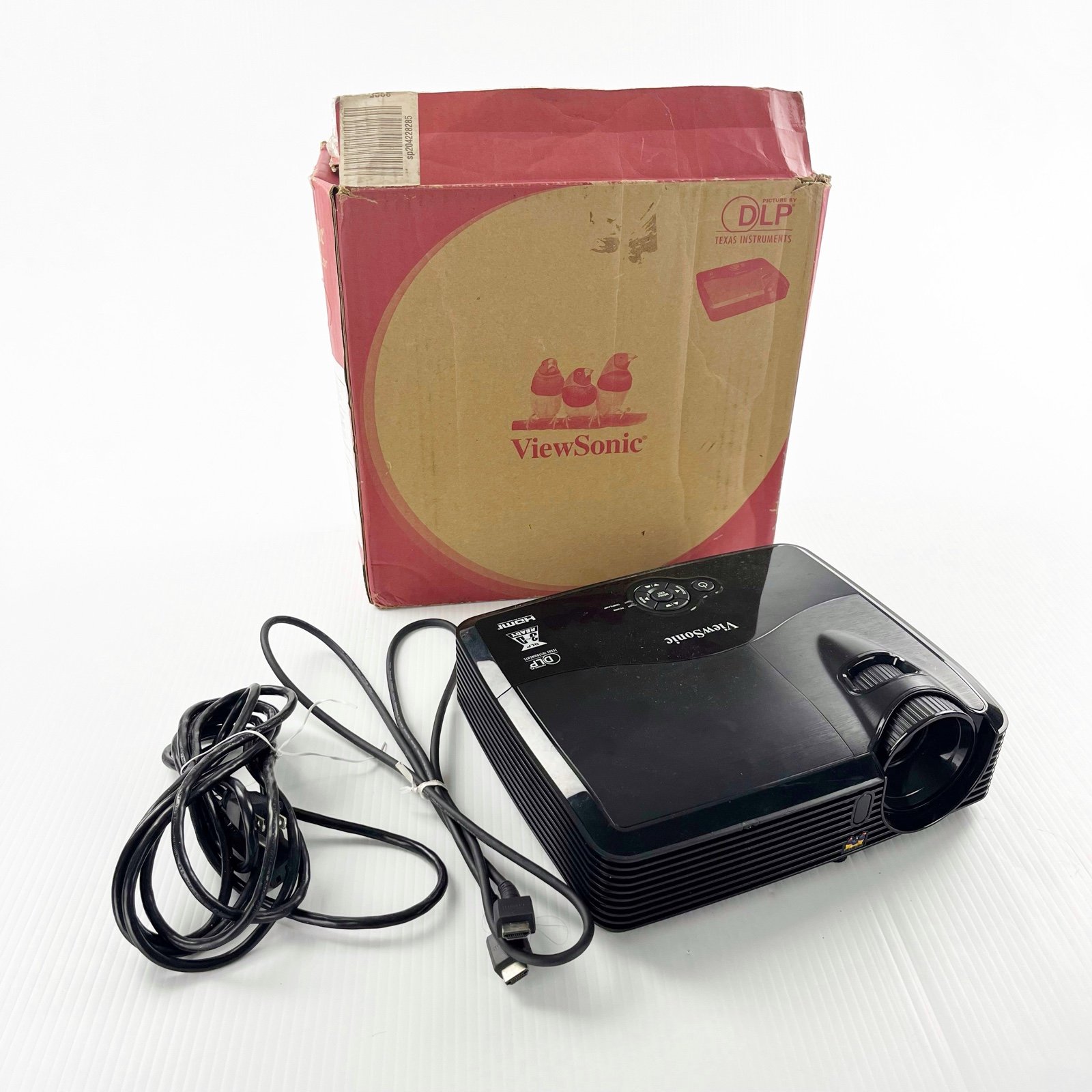 ViewSonic PJD5133 Digital HD Projector with Cables