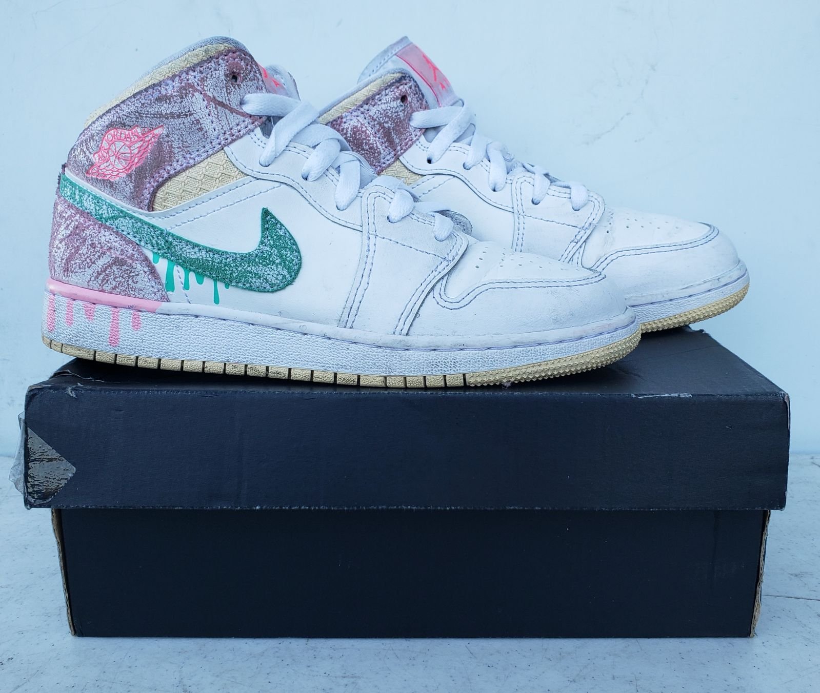 Nike Youth Air Jordan 1 Mid SE (GS) 'Paint Drip' Sneakers DD1666-100 - Size 4.5