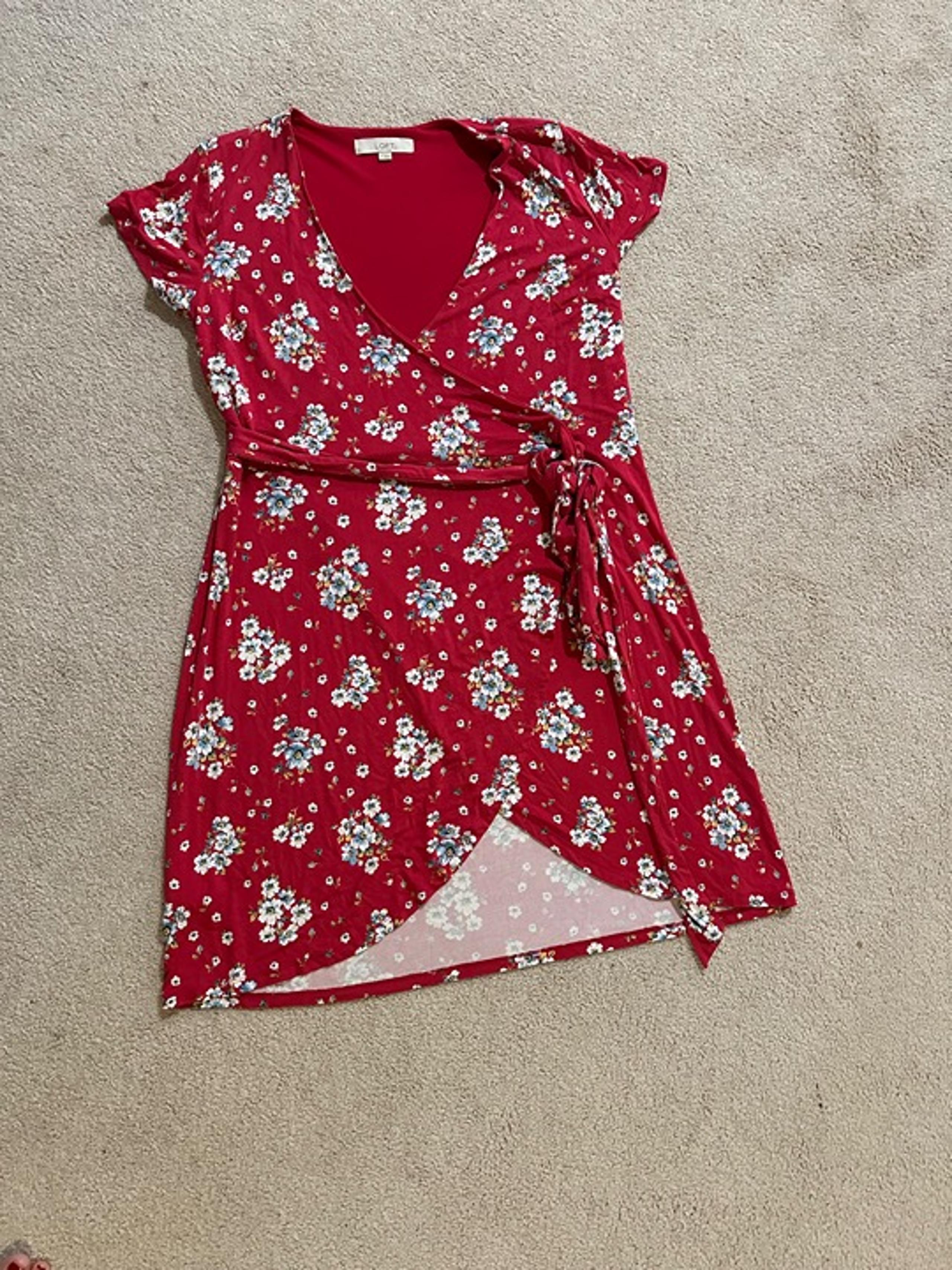 LOFT Wrap Dress Size Medium