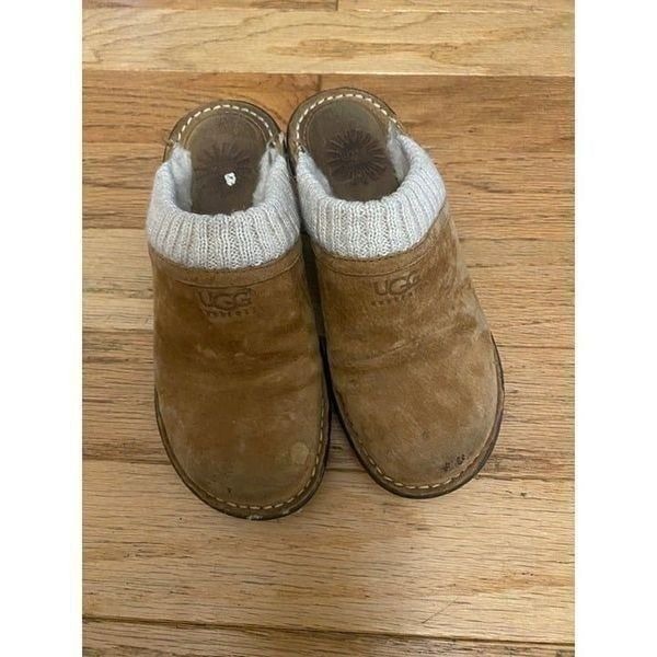 UGG Australia Women's tan Sheepskin Suede Slip-On Mules With Knit Cuff size 5
