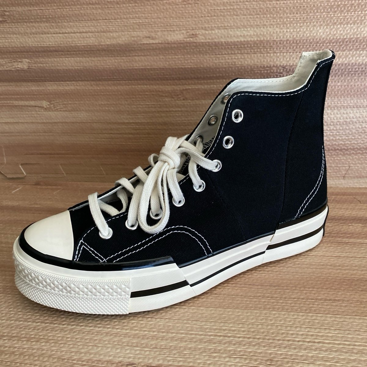 Chuck Taylor® All Star® 70 Plus High Top Platform Sneaker Men’s Size 9.5