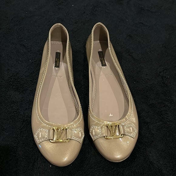 Louis Vuitton patent leather driving shoes
