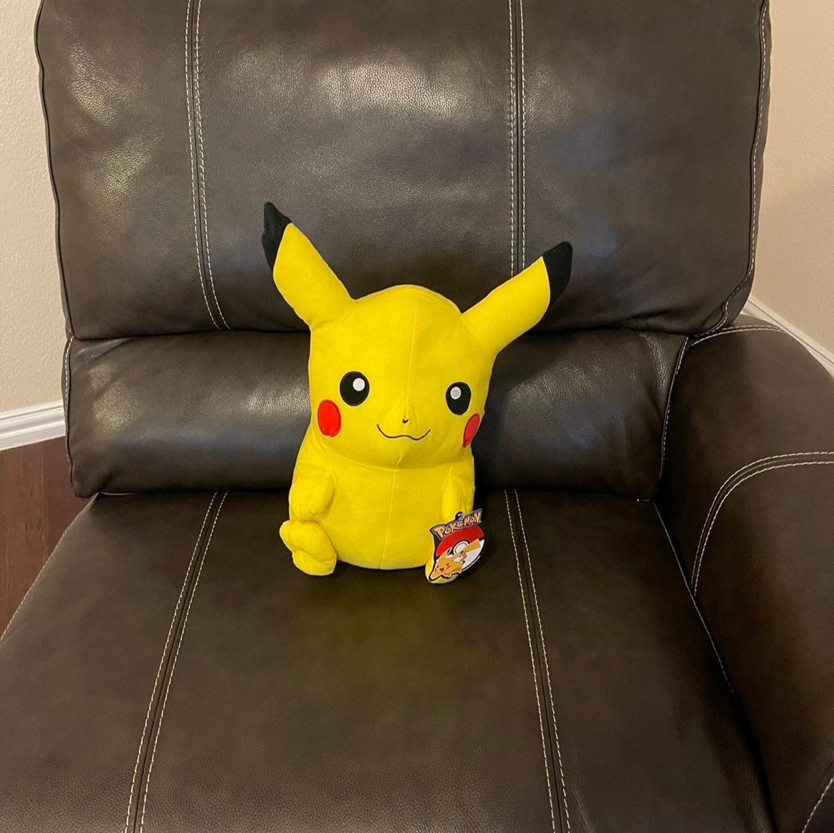 Pokemon Pikachu Plush 13 Inch