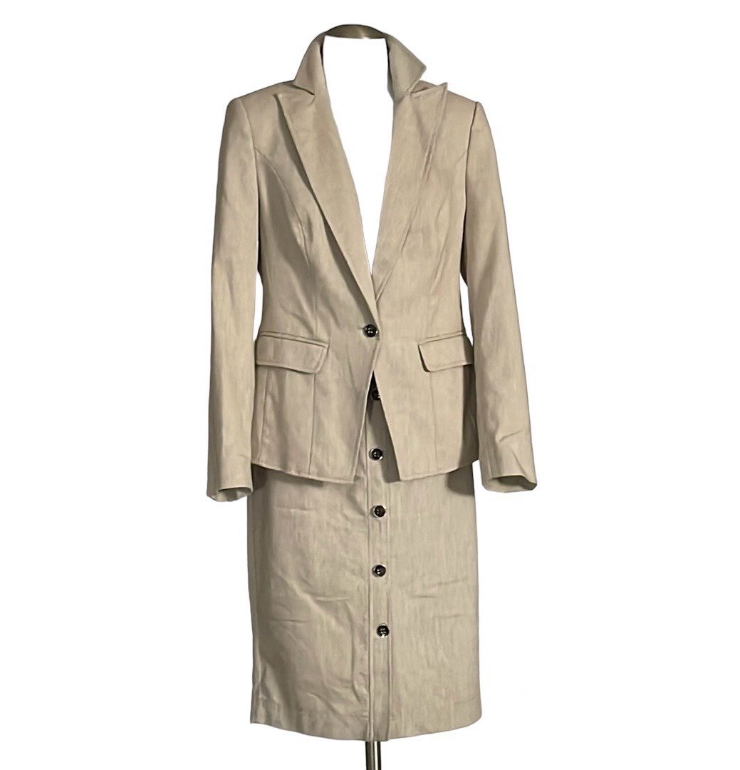 New York and Co Suit