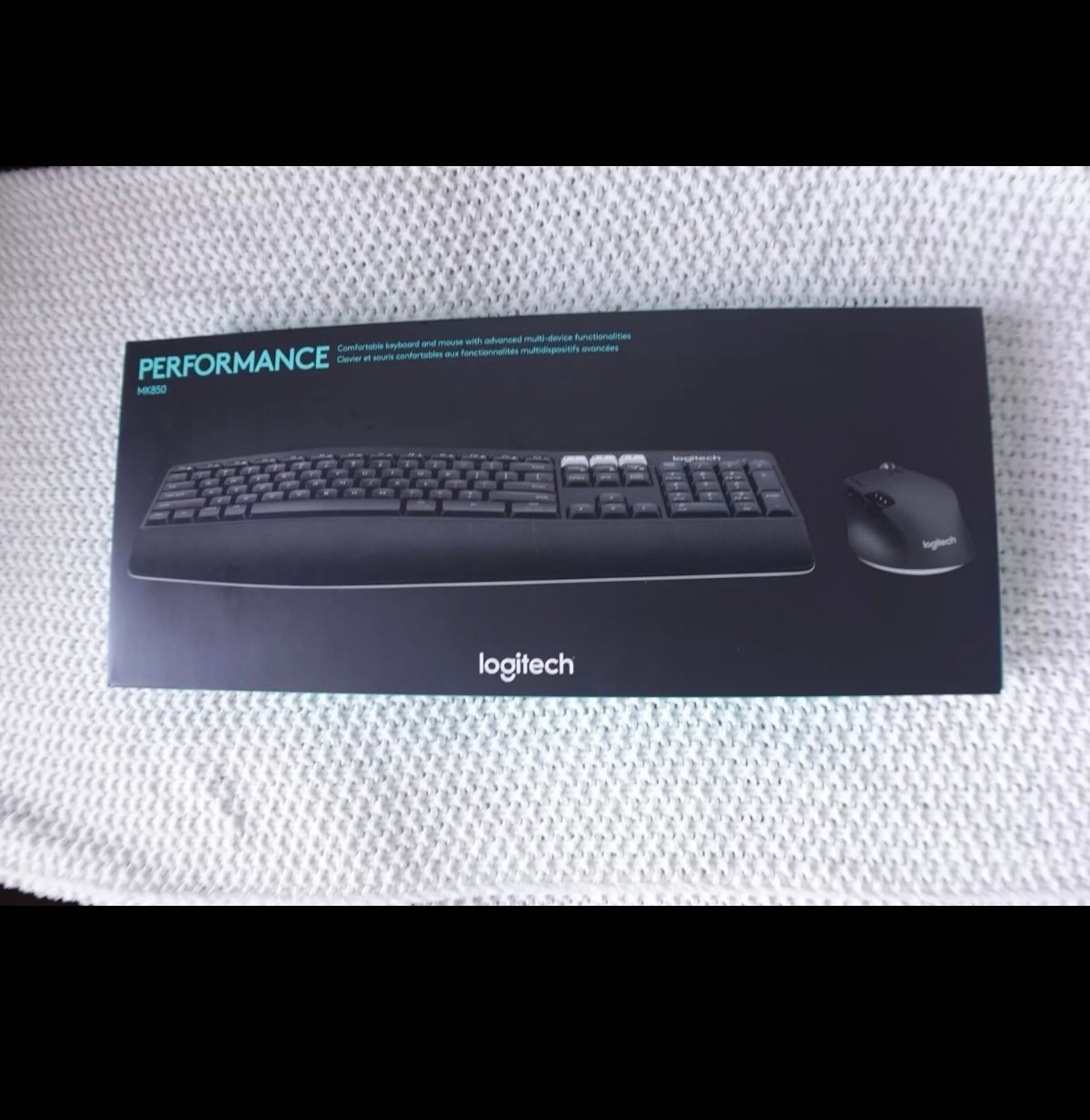 MK850 Performance Wireless Keyboard and Mouse Combo