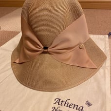 Athena New York Straw Hat with Ribbon Charm