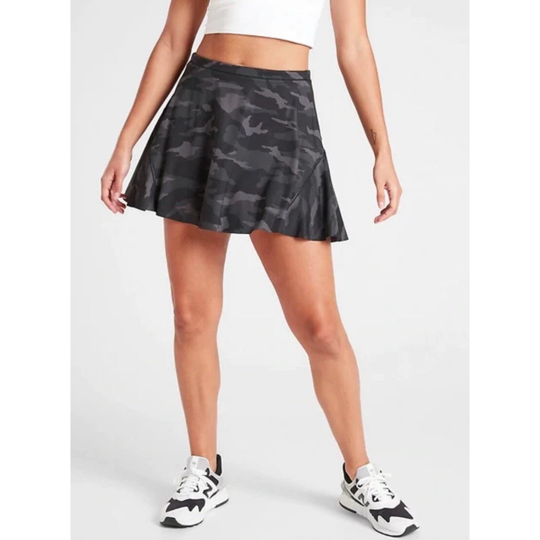 Athleta Women's Sz Small Match Point Printed Skort 13.5 Camo Gray Black
