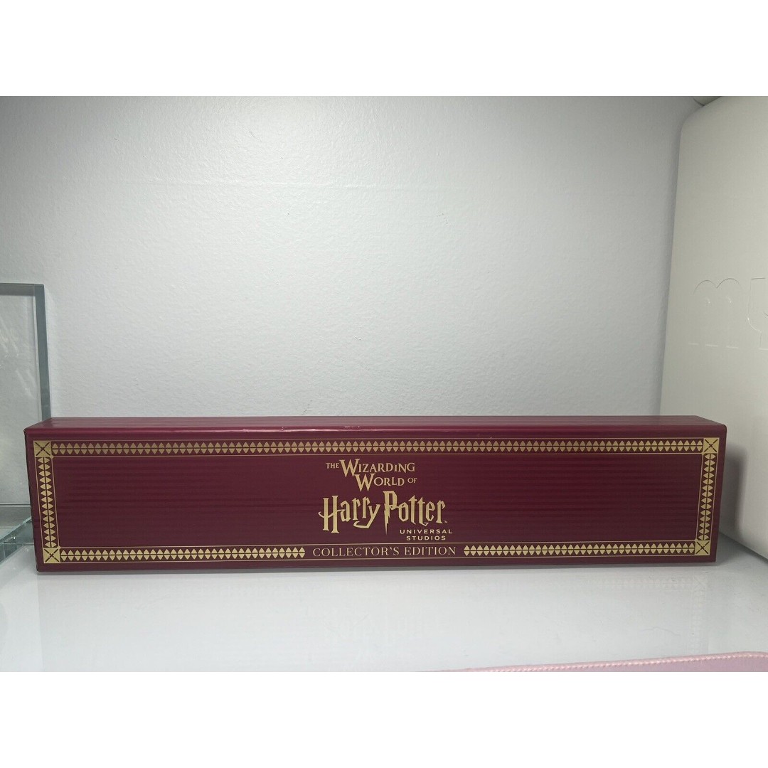 Universal Studios Wizarding World Of Harry Potter Collector’s Wand Plus 2nd Wand