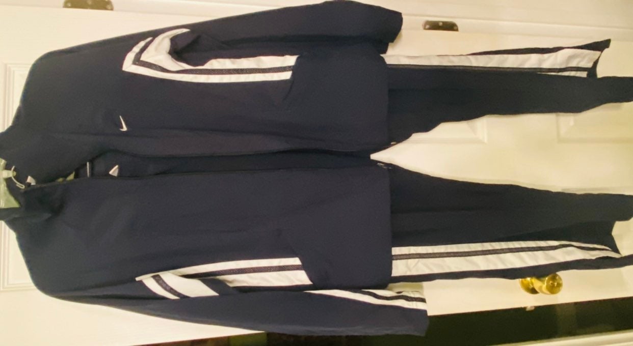 Nike 3 piece warmup