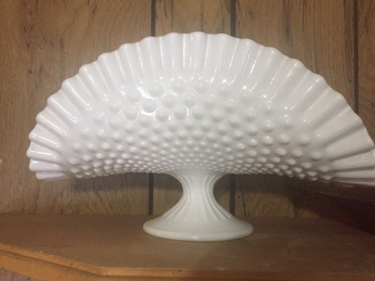 Vintage Fenton Banana Vase