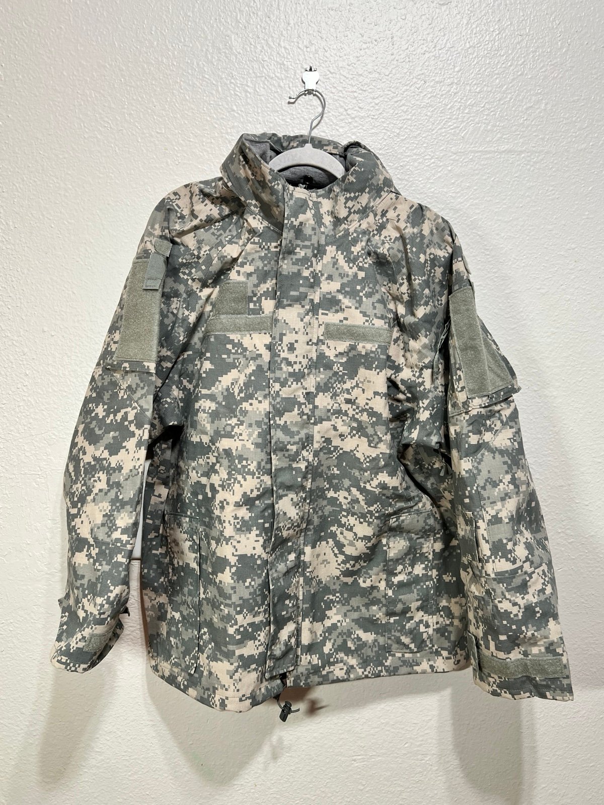 USGI NWT Size M Reg Propper FREE EWOL Nomex w/ Kevlar GORE TEX Parka