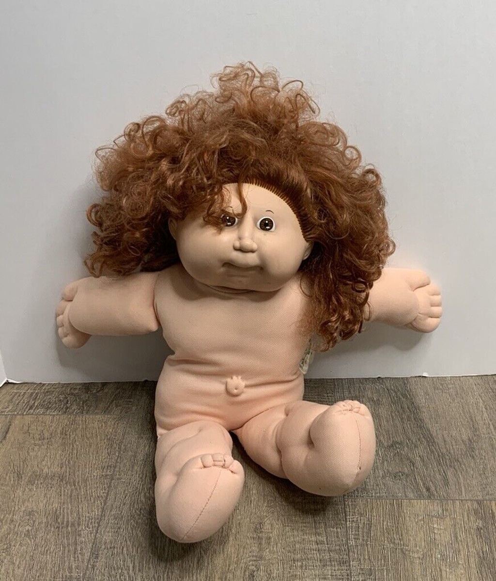 Cabbage Patch Doll Red Curly Cornsilk Hair Kid Brown Eyes HM16 Vintage 1982