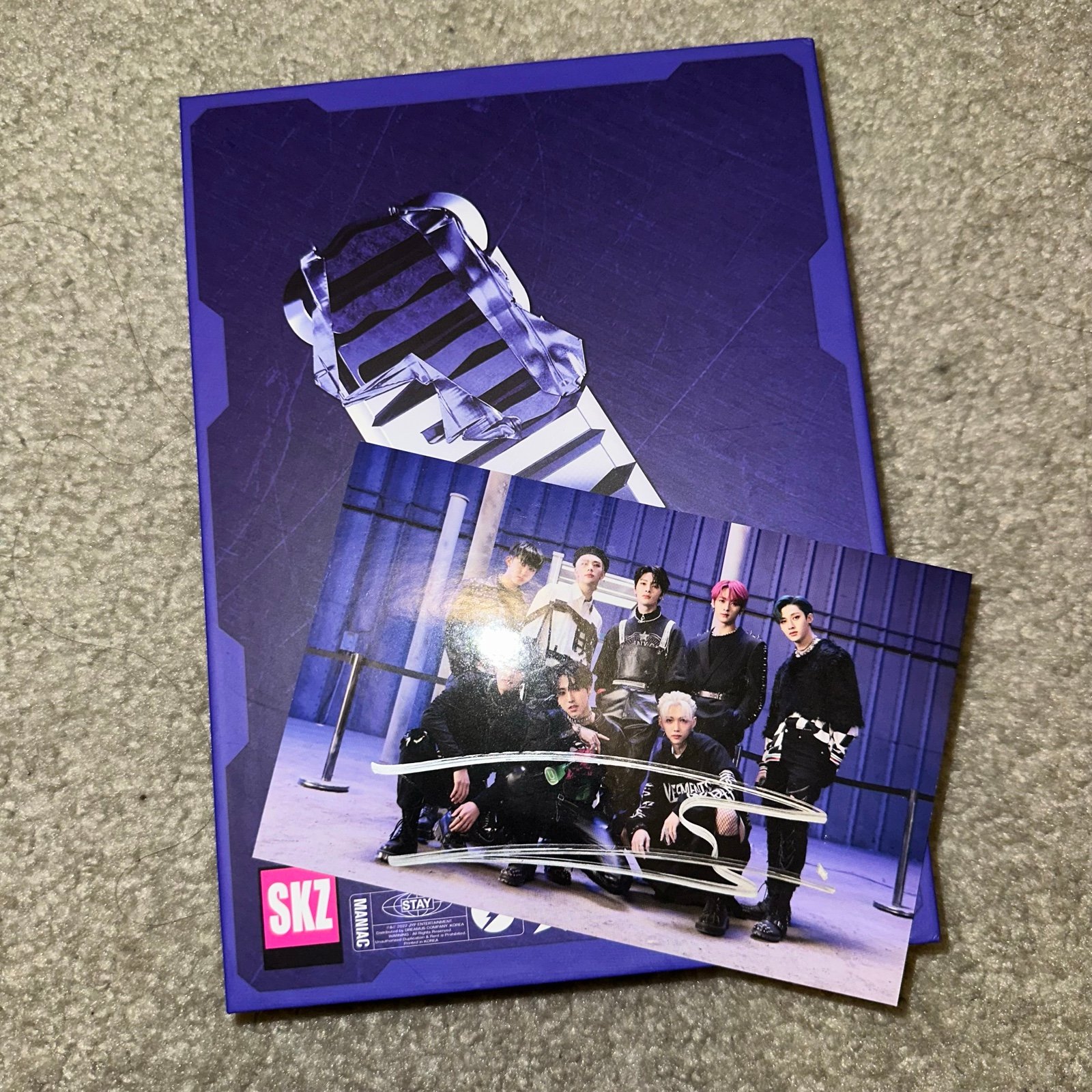 Stray Kids Han Signed Postcard and Oddinary Album