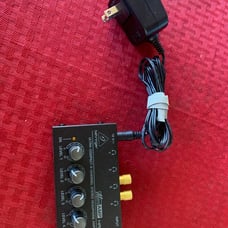 Behringer Micro AMP HA400 Ultra-Compact 4 Channel Stereo Headphone Amplifier