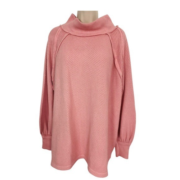 EUC Free People We The Free She’s a Keeper Pink Oversized Tunic Sweater Sz Small