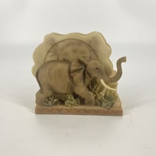 Set of 4 A. Richesco Corp Hand Painted Elephant Coasters & Holder Resin 4.25 W