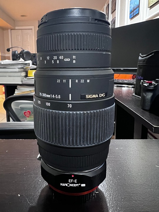 Sigma 70-300 f4-5.6 dg MACRO Cannon mount