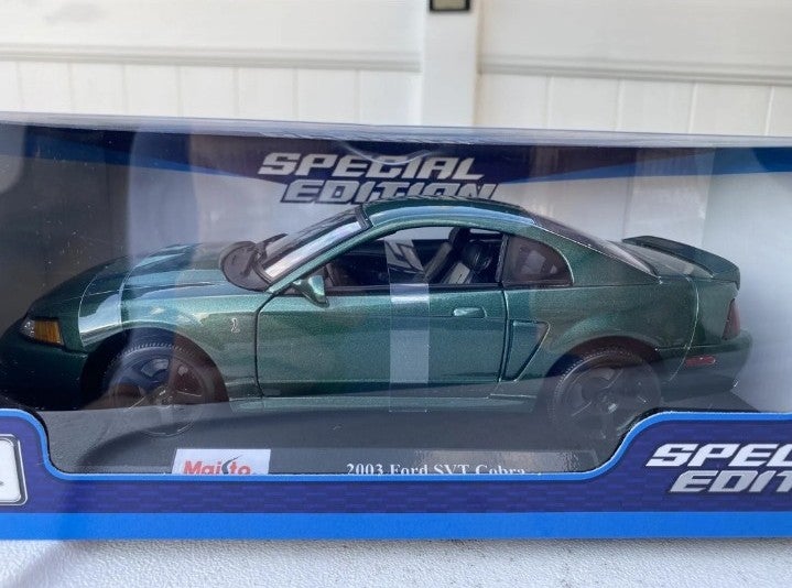 2003 Ford Mustang SVT Cobra Green 1/18 Scale Maisto