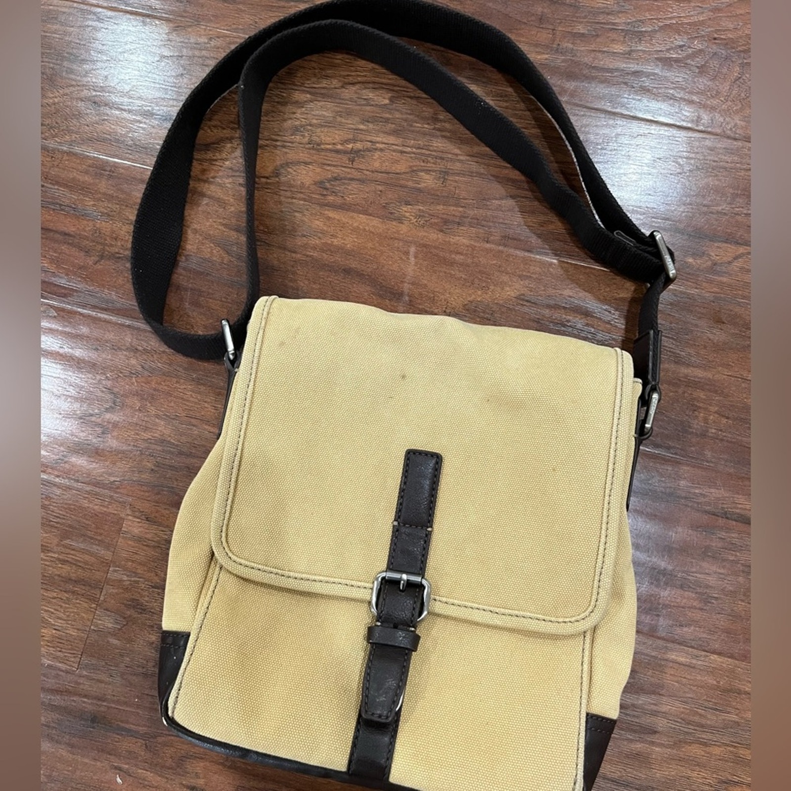 Fossil Messenger Bag Adjustable Strap Flap brown authentic