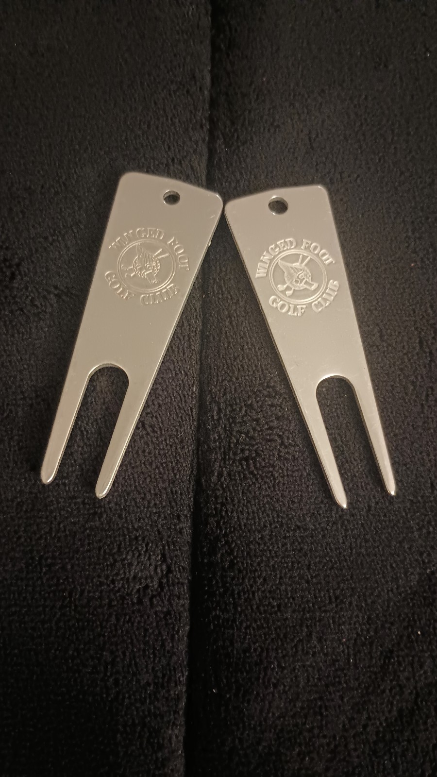 2 Winged Foot Golf Club Divot Fixers Vintage Aluminum