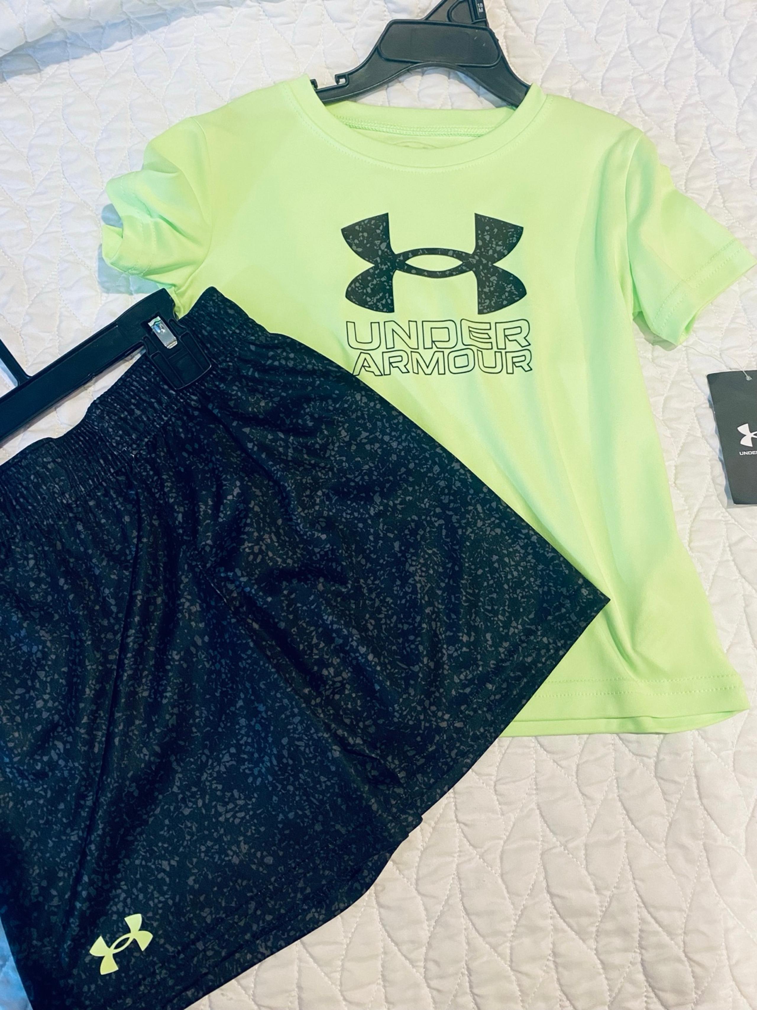 Under Armour size 4T