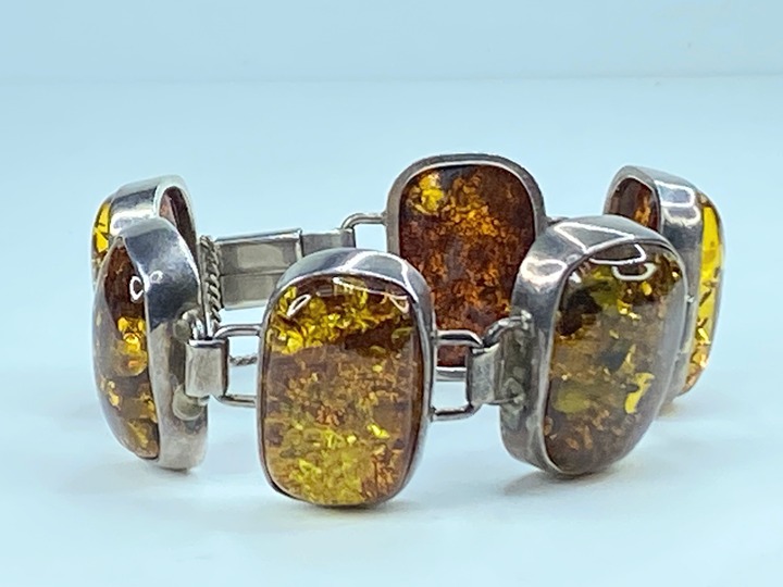 Chunky Mid-Century Sterling Silver Open Back Natural Amber Bracelet 7/75 JR293