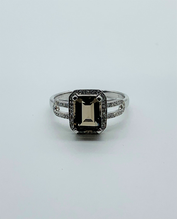 14K Smoke Quartz and Diamond Ring